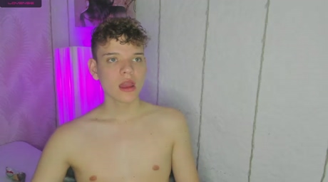 naughty_twink_1  27-02-2022